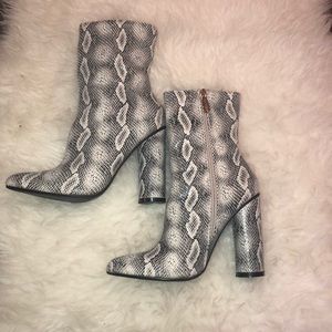 Cape Robbin snakeskin booties
